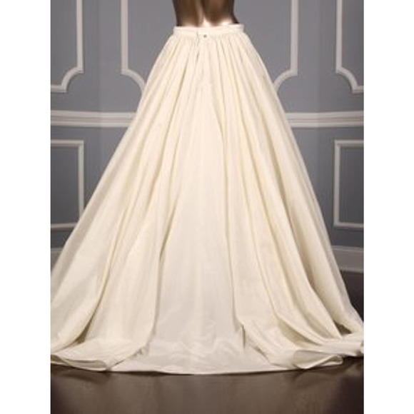 Lea-Ann Belter Grace 100% Silk Ballgown Full Formal Wedding Skirt Bridal 8 - Picture 8 of 9
